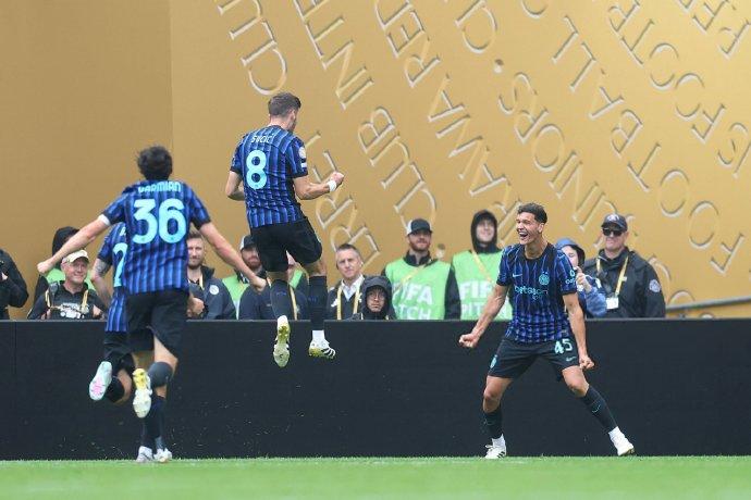 中的地位 中的地位