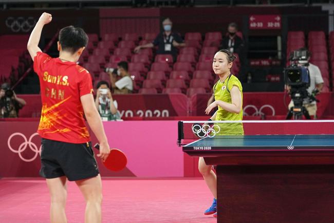 长棍更像触 长棍更像触